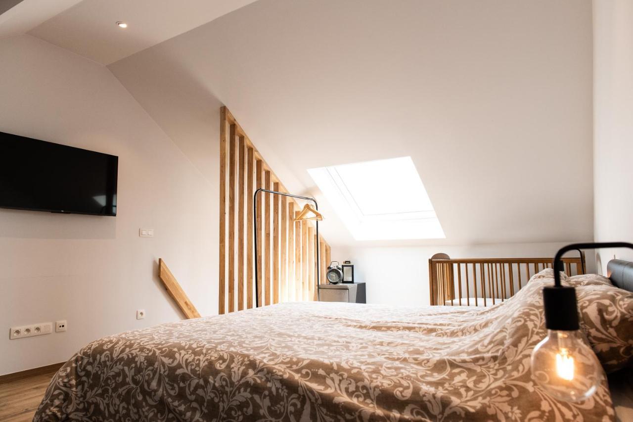 Le Panorama Villa Dinant Eksteriør bilde